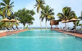 Abad Whispering Palms